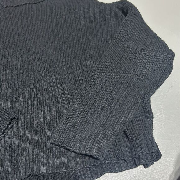 Abercrombie & Fitch Black Turtle Neck Sweater - Picture 4 of 12